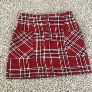 Women’s Lumiere Plaid Mini Skirt.